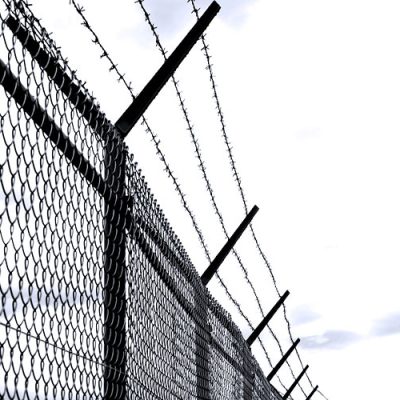 barbed-wire-1589178_960_720